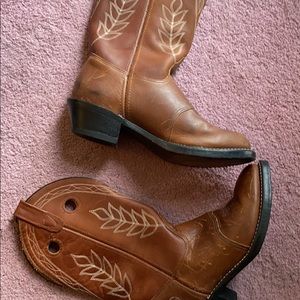 Women’s cowboy boots